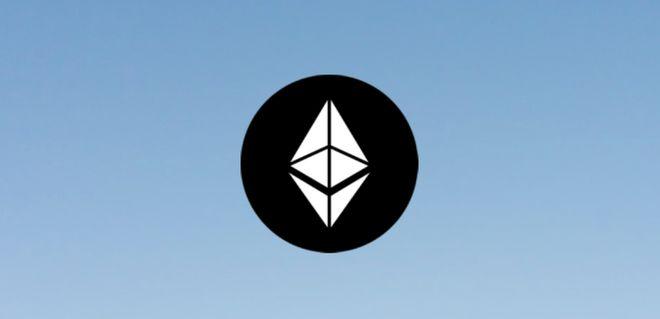 Ethereum mining setup powered by a premium PSU